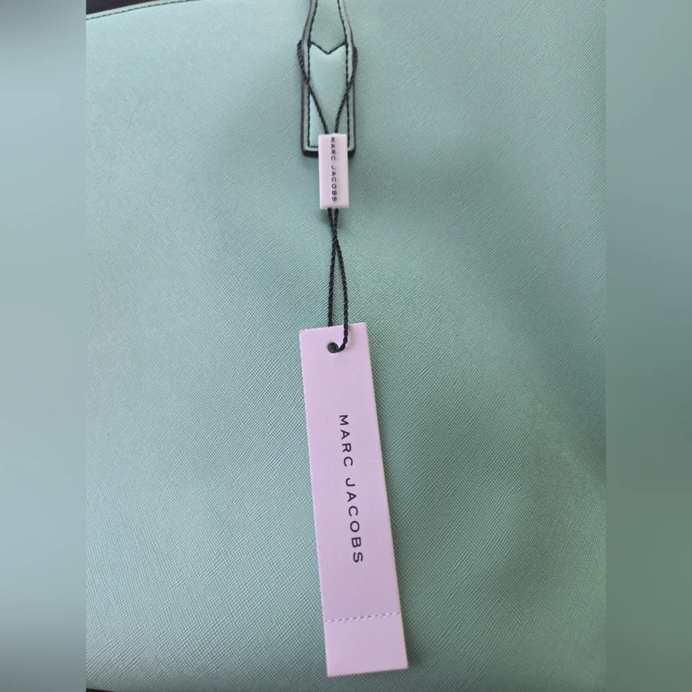 NWT Marc Jacobs Sidekick Tote  + Wallet - Picture 5 of 16